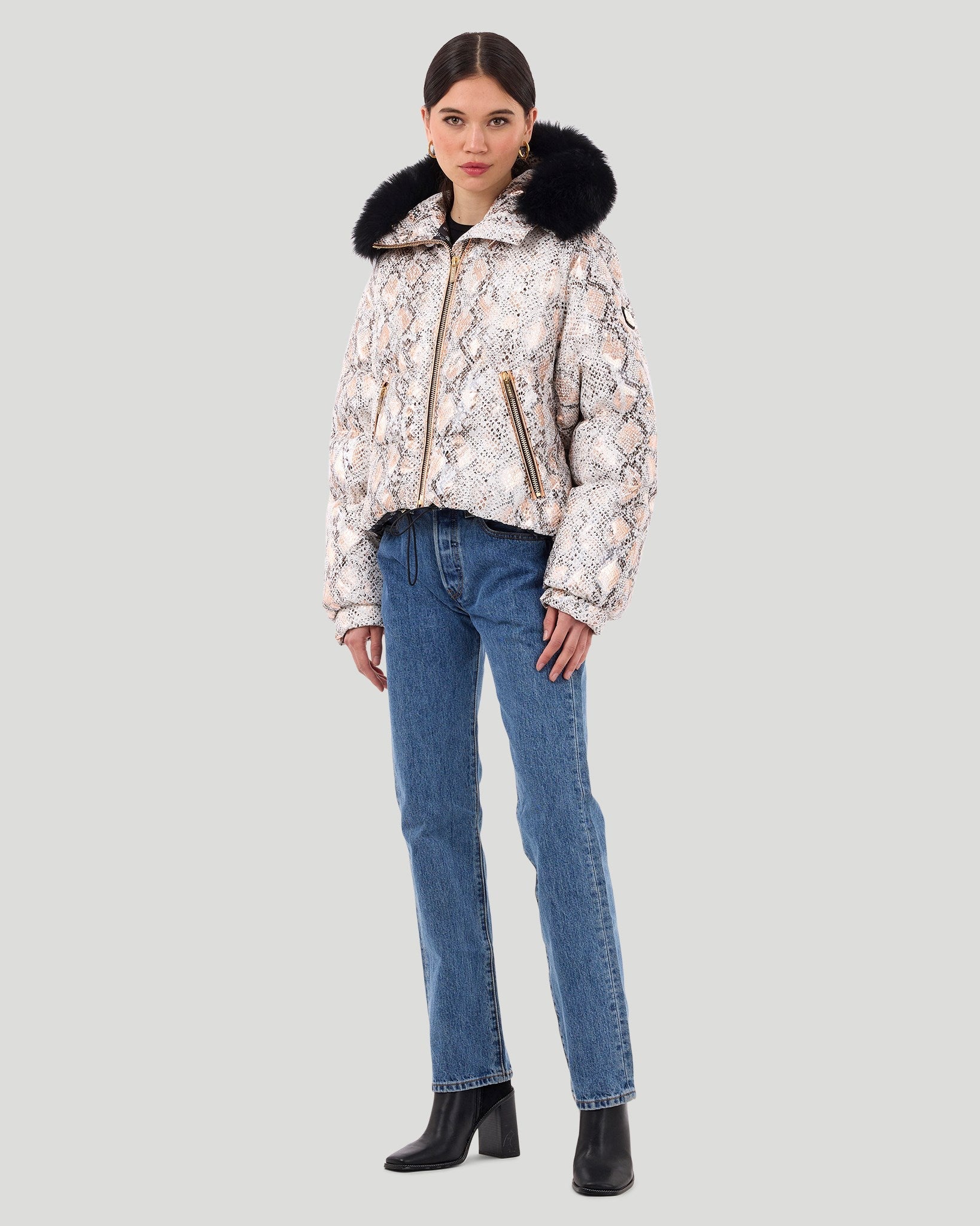 Printed AprèsSki Jacket with Detachable Toscana Shearling Lamb Hood T — free download