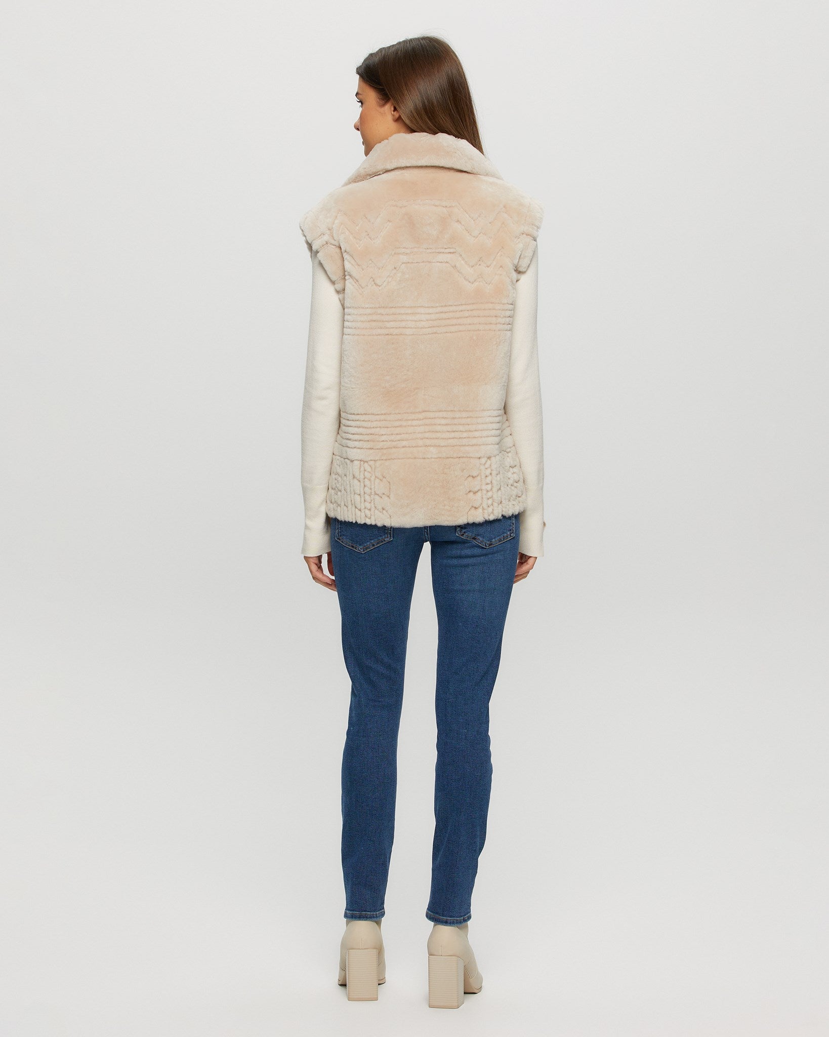 #Color_BEIGE